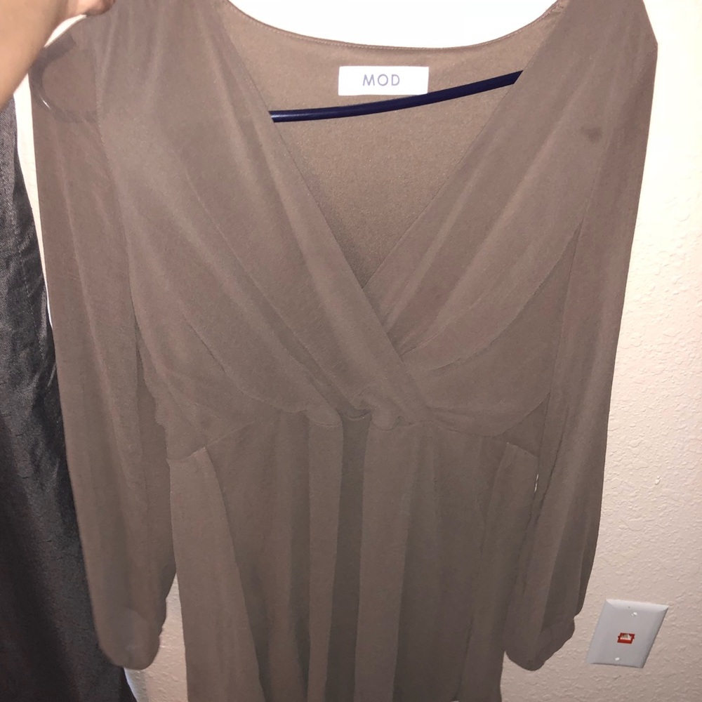 brown dress